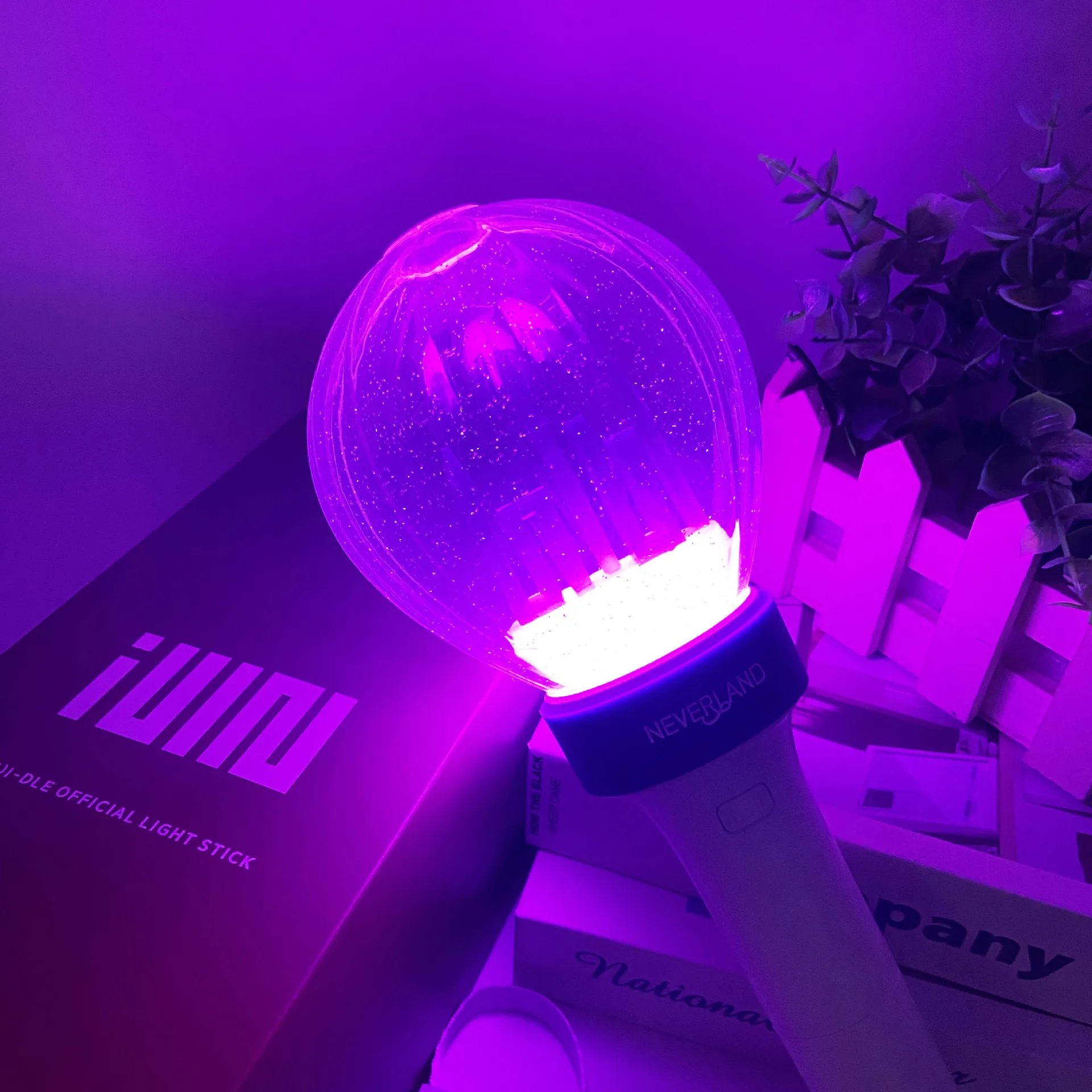 Nuevo (G) I-DLE Ver.2, lámpara - Musical Instrument Gong reseña y precio